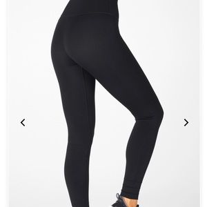 Fabletics High Waisted Sculpt Knit Legging- NWT